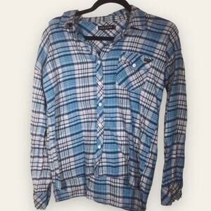 Volcom | blue & white plaid checkered button up shirt xs